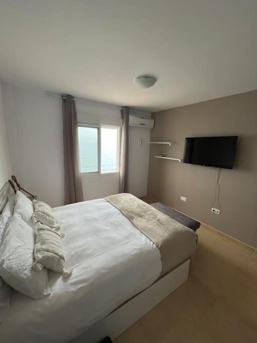 Apartamento A Pie De Playa Con Vistas Al Mar. Sorvilán Buitenkant foto